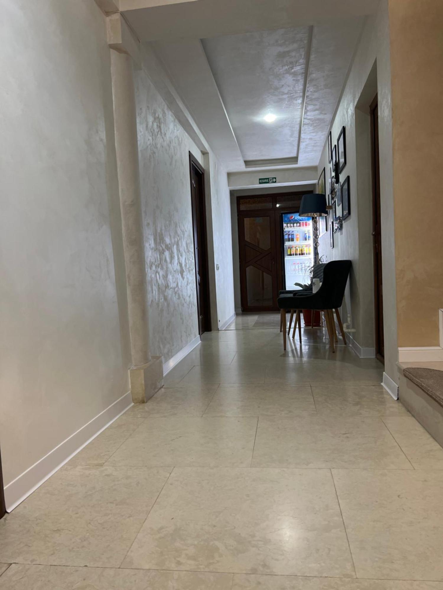 טולצ'אה Pensiunea Medellin מראה חיצוני תמונה